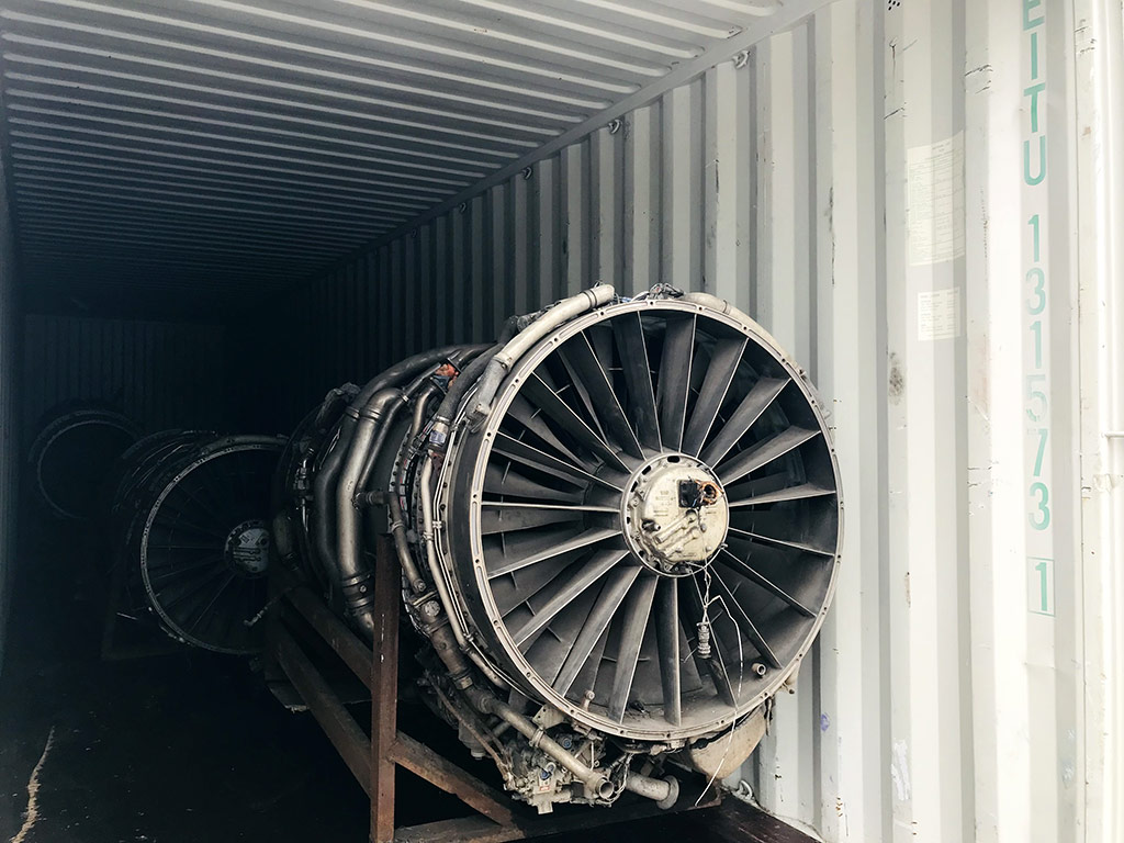 Gallery Engine Loading – RB Aero Services